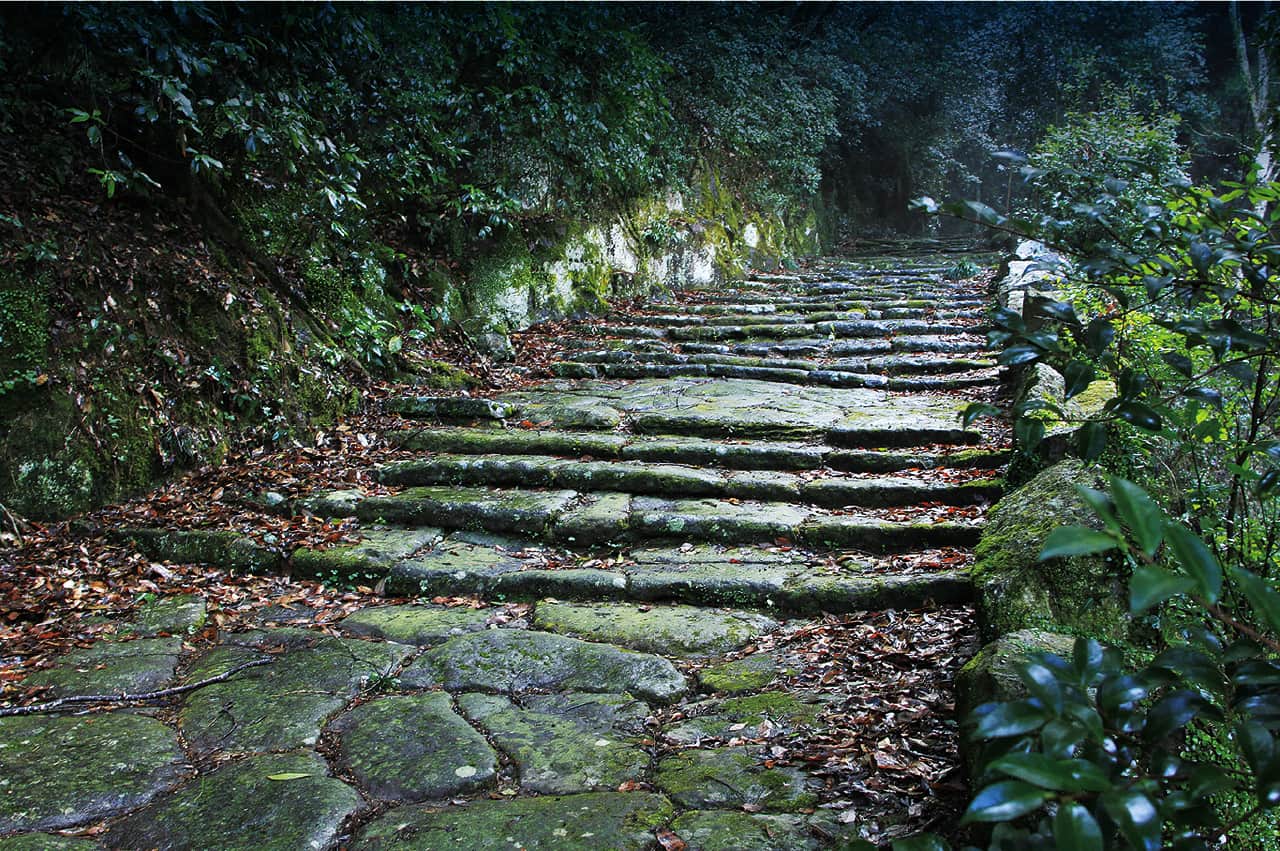 日向往還　御船町・八勢石畳